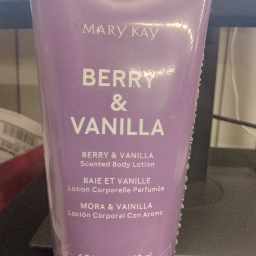 Body lotion ***2 FOR THE PRICE OF ONE*** 2 FOR $14